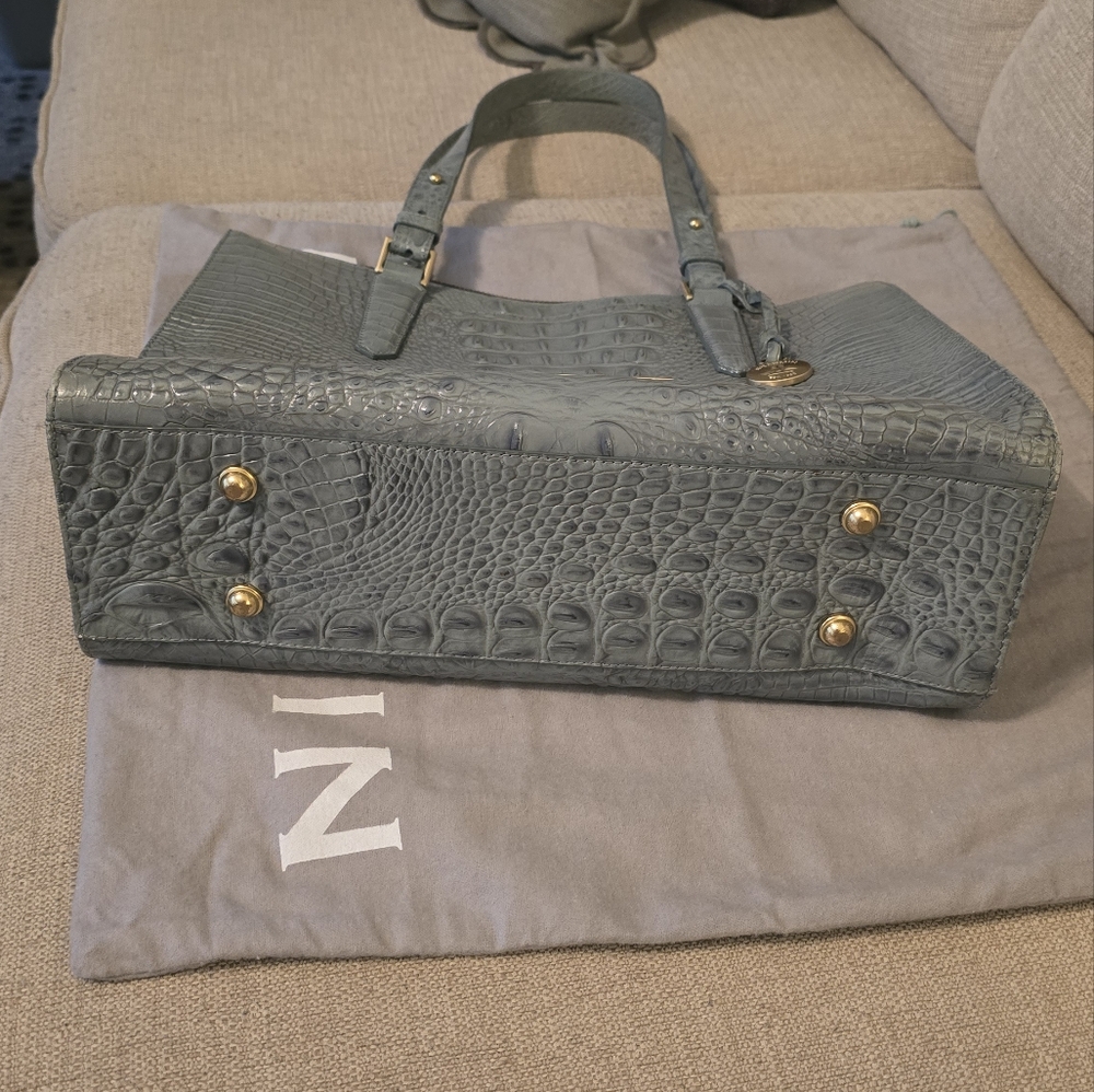 Brahmin Melbourne Anywhere Shoulder Bag with Crocodile Embossed Texture - Picture 8 of 11